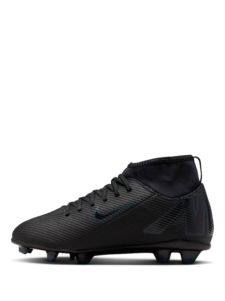 Negro/verde - Botas de fútbol infantiles con diseño multiterreno Mercurial Superfly 10 Club de Nike - Imagen 2 de 9 Negro/verde - Botas de fútbol infantiles con diseño multiterreno Mercurial Superfly 10 Club de Nike - Imagen 2 de 9