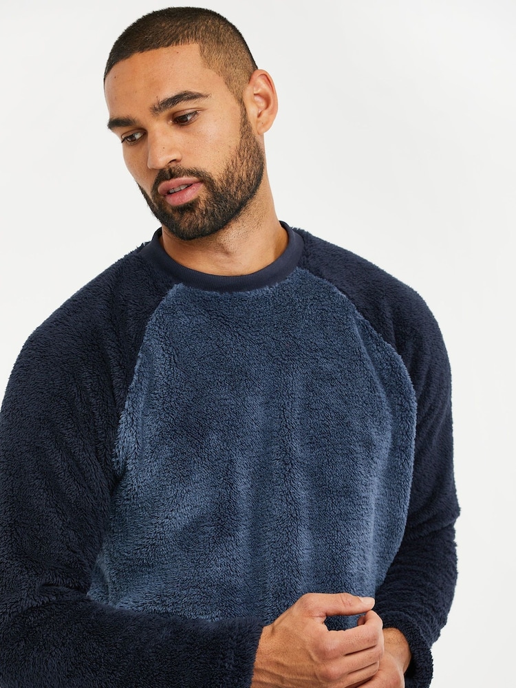 Threadbare Blue Borg Raglan Sweatshirt Lounge Set - Image 4 of 4 Threadbare Blue Borg Raglan Sweatshirt Lounge Set - Image 4 of 4
