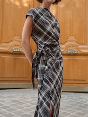 BHOEM Grey/Black Plaid Check Draped Midi Sleeveless Dress with Side Knot Detail - Image 2 of 5