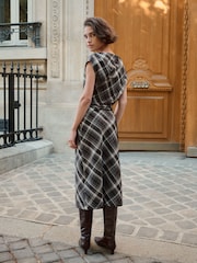 BHOEM Grey/Black Plaid Check Draped Midi Sleeveless Dress with Side Knot Detail - Image 5 of 5