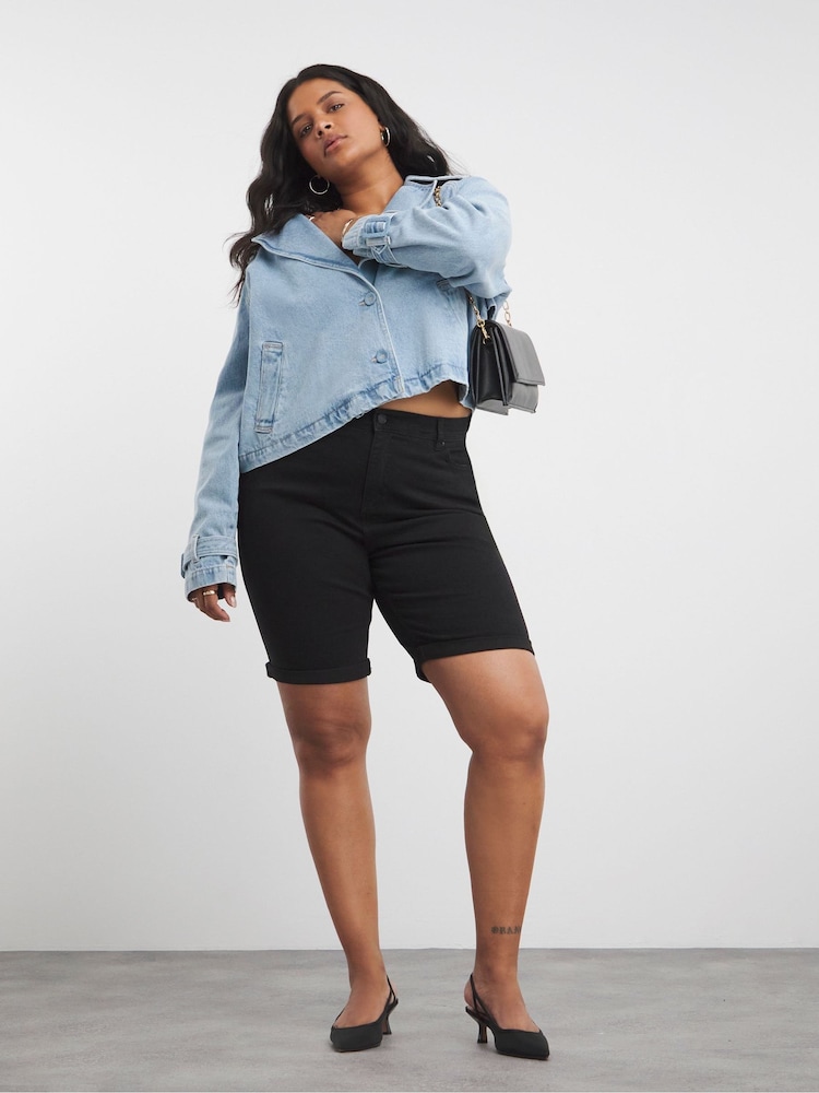 Simply Be 24/7 Knielange Shorts - Bild 1 von 3 Simply Be 24/7 Knielange Shorts - Bild 1 von 3