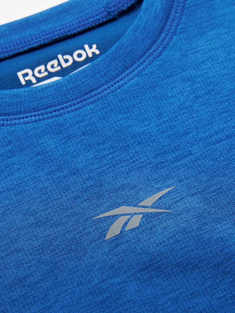 Reebok Reflective Print Sports T-Shirt - Image 7 of 7 Reebok Reflective Print Sports T-Shirt - Image 7 of 7