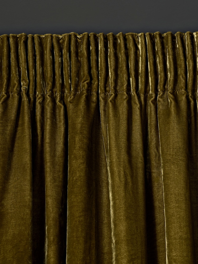 Rockett St George Green Pencil Pleat Perfect Velvet Curtain - Image 4 of 4