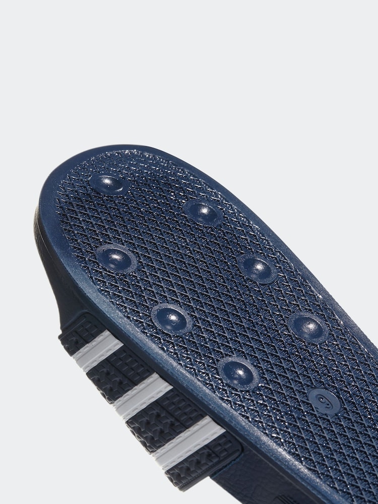 Granatowy - Klapki adidas Originals Adilette - Image 10 of 12