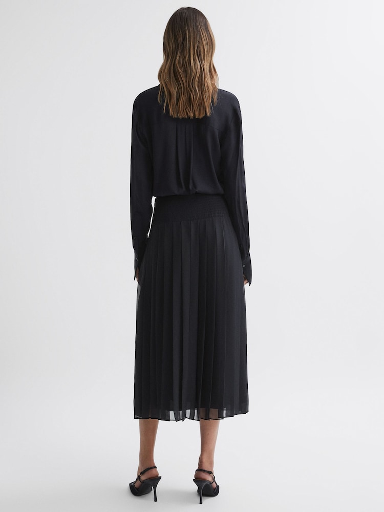Reiss Navy Mya Pleated Long Sleeve Midi Dress - Image 4 of 4 Reiss Navy Mya Pleated Long Sleeve Midi Dress - Image 4 of 4