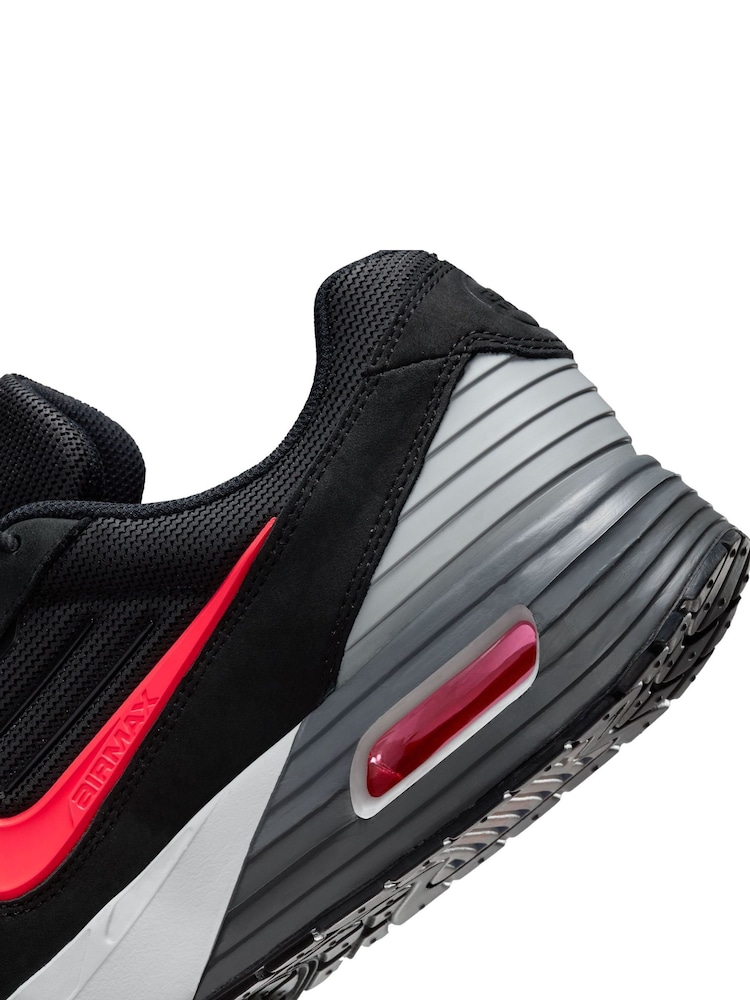 Nike Black/Crimson Air Max Verse Trainers - Image 10 of 10