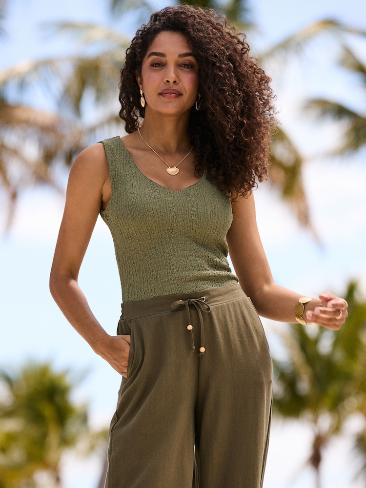 Sosandar Green Textured Vest Top - Image 2 of 5 Sosandar Green Textured Vest Top - Image 2 of 5