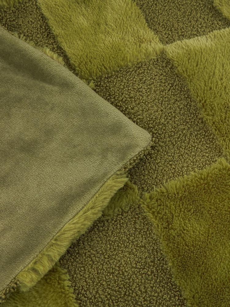 Furn Olive Fur Boucle Check Throw - Image 3 of 3 Furn Olive Fur Boucle Check Throw - Image 3 of 3