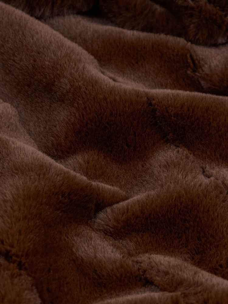 Paoletti Brown Empress Faux Fur Throw - Image 3 of 3 Paoletti Brown Empress Faux Fur Throw - Image 3 of 3