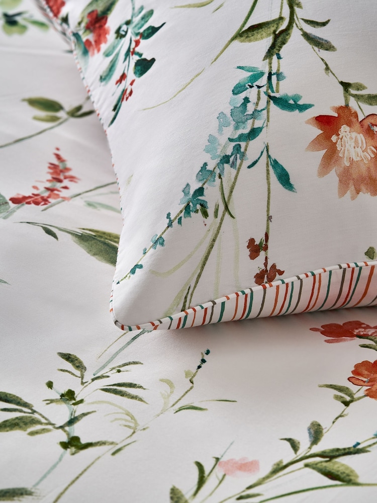 Nina Campbell Multi 300 Thread Count 100% Cotton Meadow Floral Duvet Cover and Pillowcase Set - Image 4 of 4