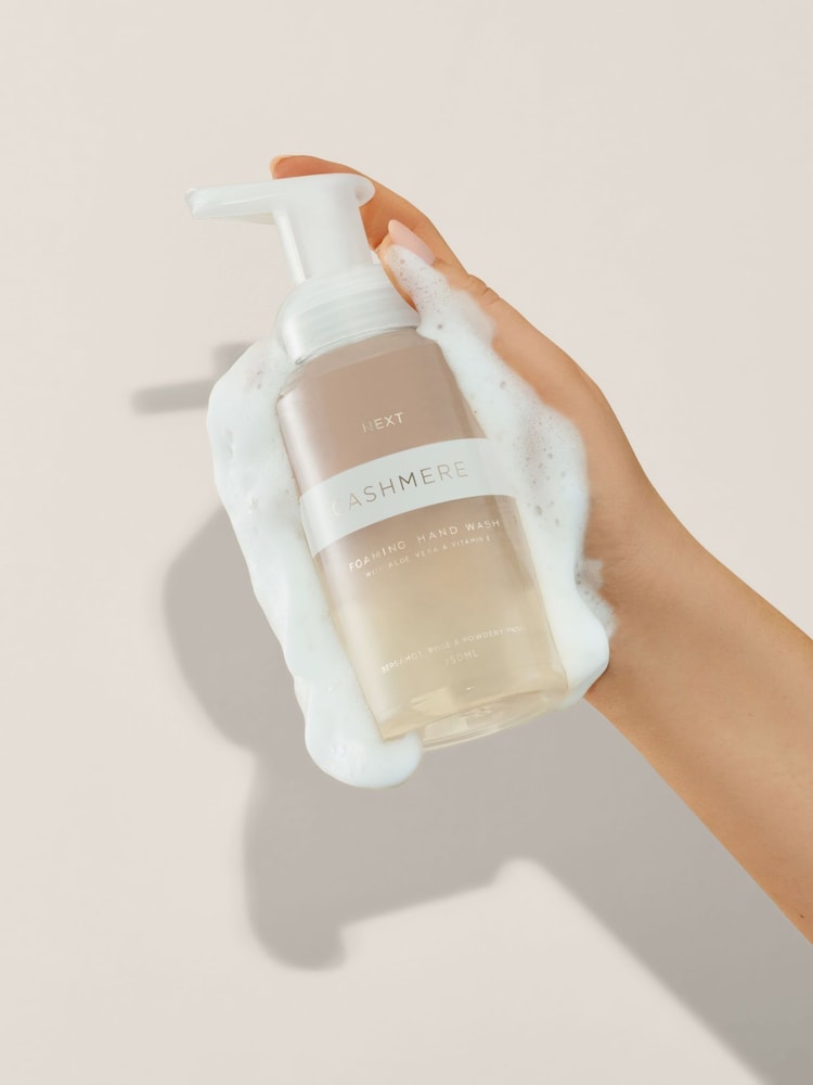 Foaming Hand Wash 250ml - Image 2 of 3