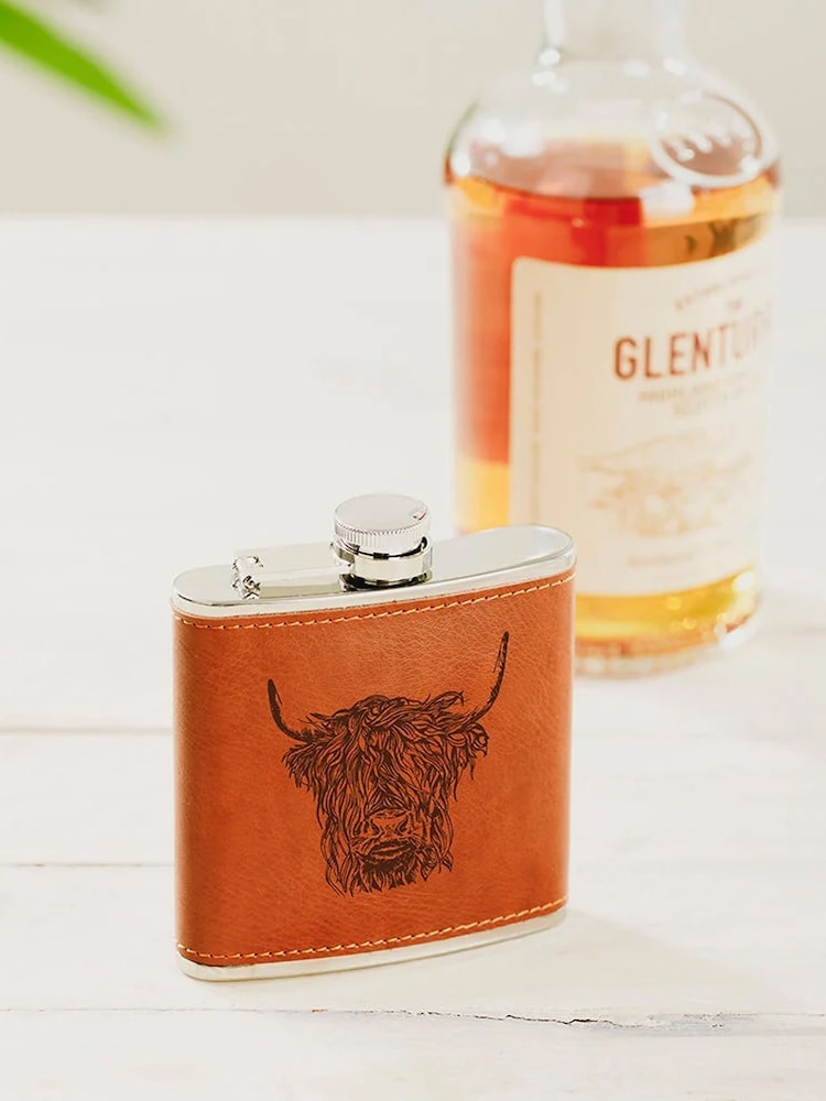Selbrae House Tan Highland Cow Leather Hip Flask - Image 2 of 4 Selbrae House Tan Highland Cow Leather Hip Flask - Image 2 of 4