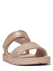 Goud - FitFlop Kids Junior Iqushion Shimmer Ergonomic Sandals - Image 2 of 4