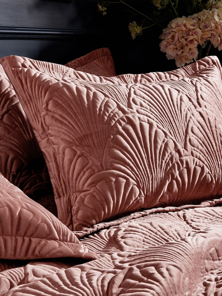 Paoletti Blush Pink Palmeria Quilted Duvet Cover and Oxford Border Pillowcase Set - Image 2 of 3