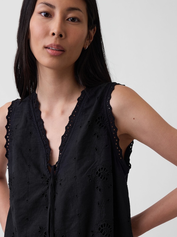 Gap Black Linen-Blend Embroidered Mini Shift Dress - Image 4 of 4 Gap Black Linen-Blend Embroidered Mini Shift Dress - Image 4 of 4