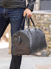 Lakeland Leather Black Medium Discoverer Leather Holdall - Image 3 of 7