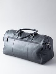Lakeland Leather Black Medium Discoverer Leather Holdall - Image 4 of 7
