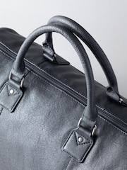 Lakeland Leather Black Medium Discoverer Leather Holdall - Image 5 of 7