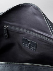 Lakeland Leather Black Scarsdale Leather Holdall - Image 6 of 7