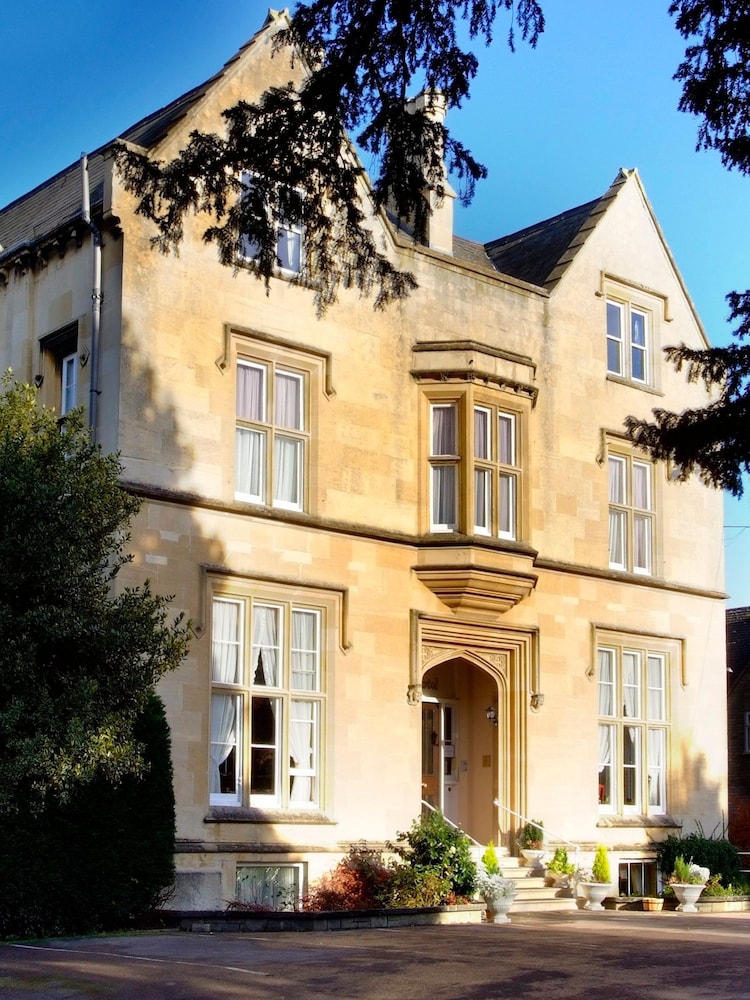 AS Boutique Hotels And Deluxe B&B Break For Two Gift Experience - Image 1 of 3