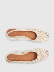 River Island フラワー クロシェ フラット スリングバック シューズ - 画像 5 / 6