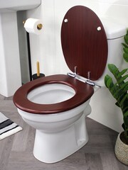 Showerdrape Brown Norfolk Soft Close Wooden Toilet Seat - Image 2 of 4