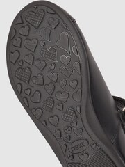 Schwarz - Mary-Jane-Lederschuhe aus Leder in Lackoptik mit Zehenkappe - Bild 5 von 5