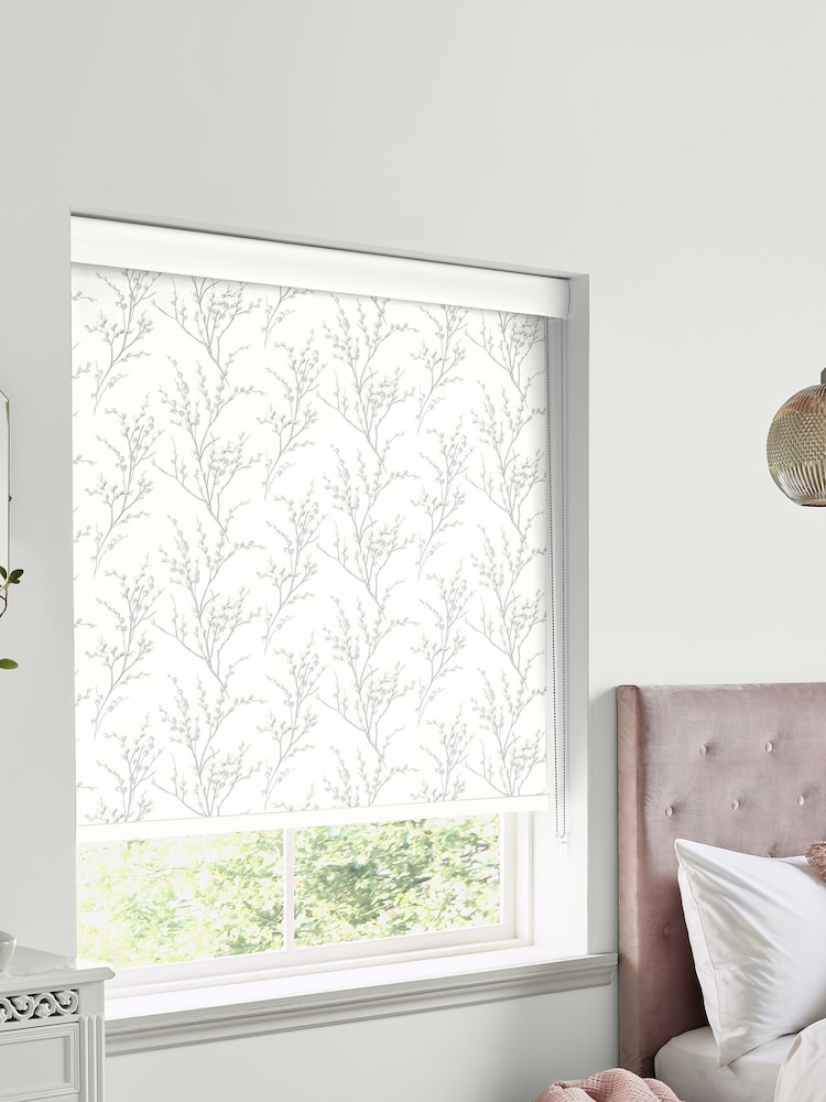 Laura Ashley Grey Pussy Willow Made To Measure Roller Blind - Image 2 of 5