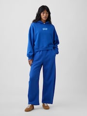 Bleu - Sweat-shirt à capuche Raccourci Gap Relaxed Mini-Logo - Image 3 sur 5