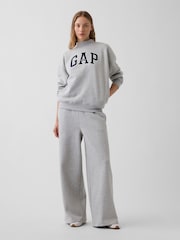 Γκρι - Gap VintageSoft Oversized Mock Neck Logo Sweatshirt - Εικόνα 4 από 5