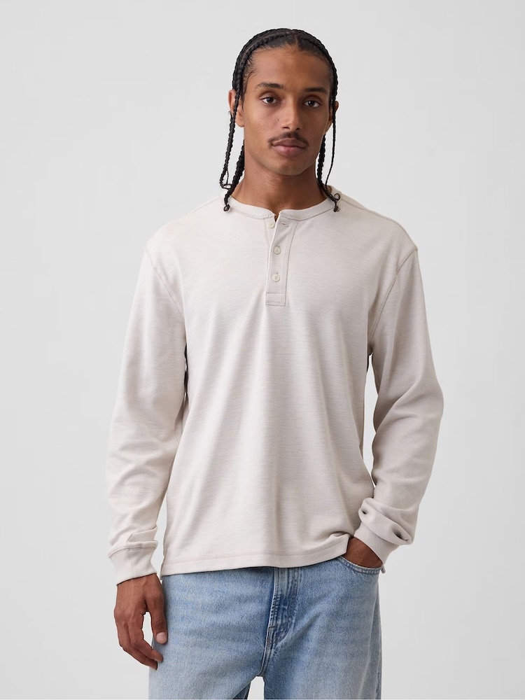 Μπεζ - Gap Relaxed Henley T-Shirt - Εικόνα 1 από 5