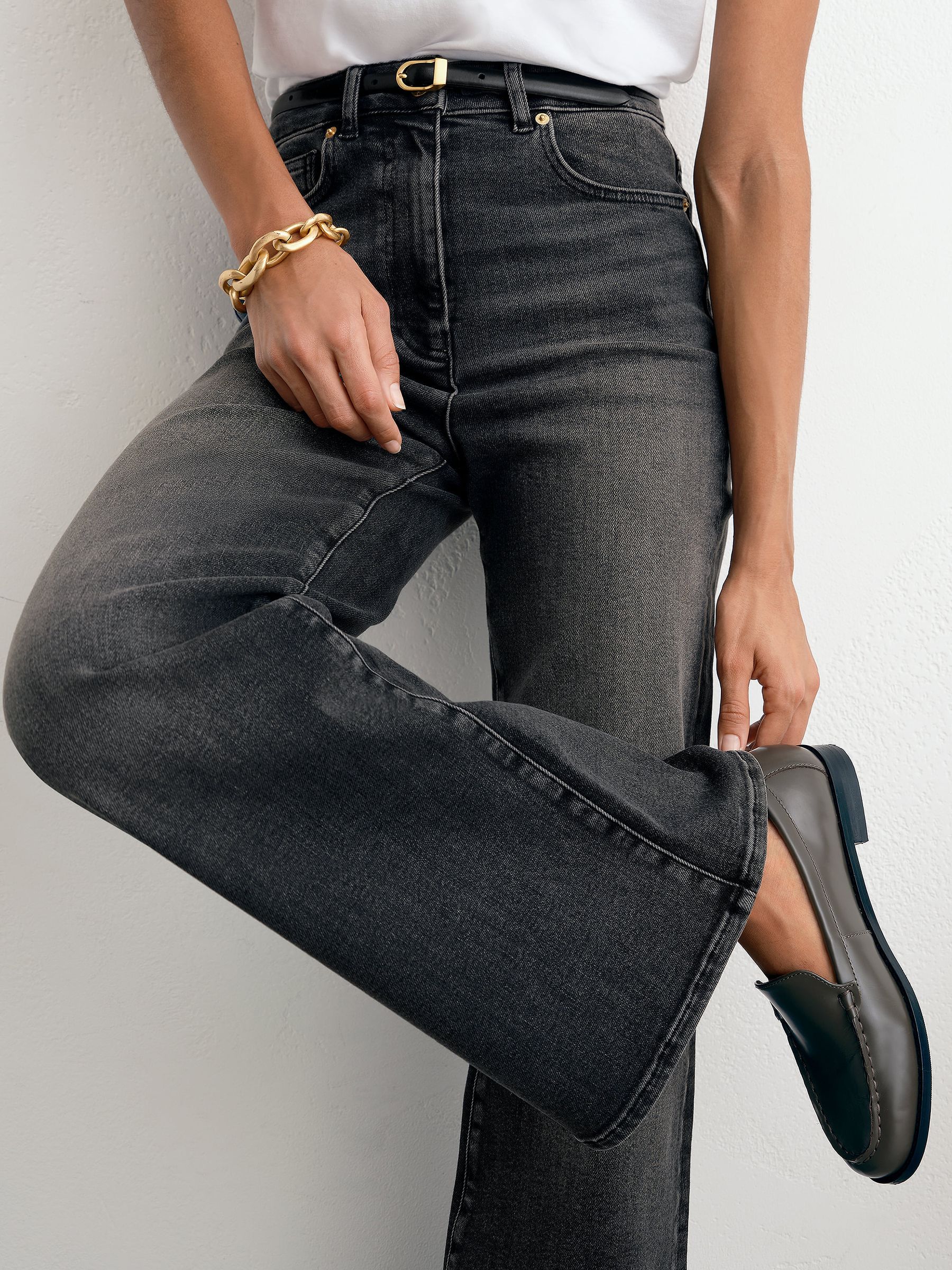 Buy Reiss Washed Grey Jas Cotton-Modal Wide-Leg Jeans from Next USA Buy Reiss Washed Grey Jas Cotton-Modal Wide-Leg Jeans from Next USA