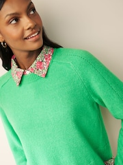 Grün - Pullover mit geblümter Hemdlage - Bild 4 von 6