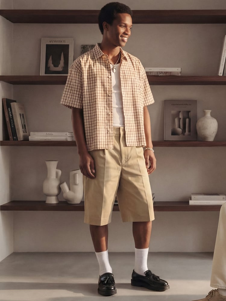 JACK & JONES Natural Longer Length Chino Shorts - Image 2 of 10 JACK & JONES Natural Longer Length Chino Shorts - Image 2 of 10
