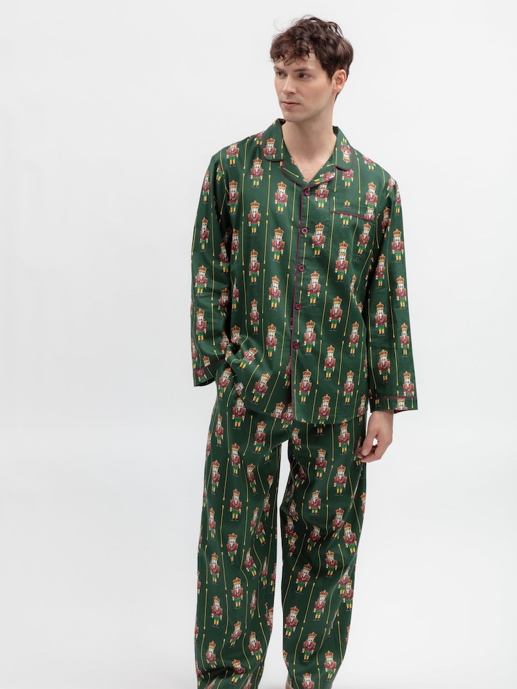 Grön nötknäppare - Cyberjammies Mönstrad Pyjamas Set - Bild 2 av 3
