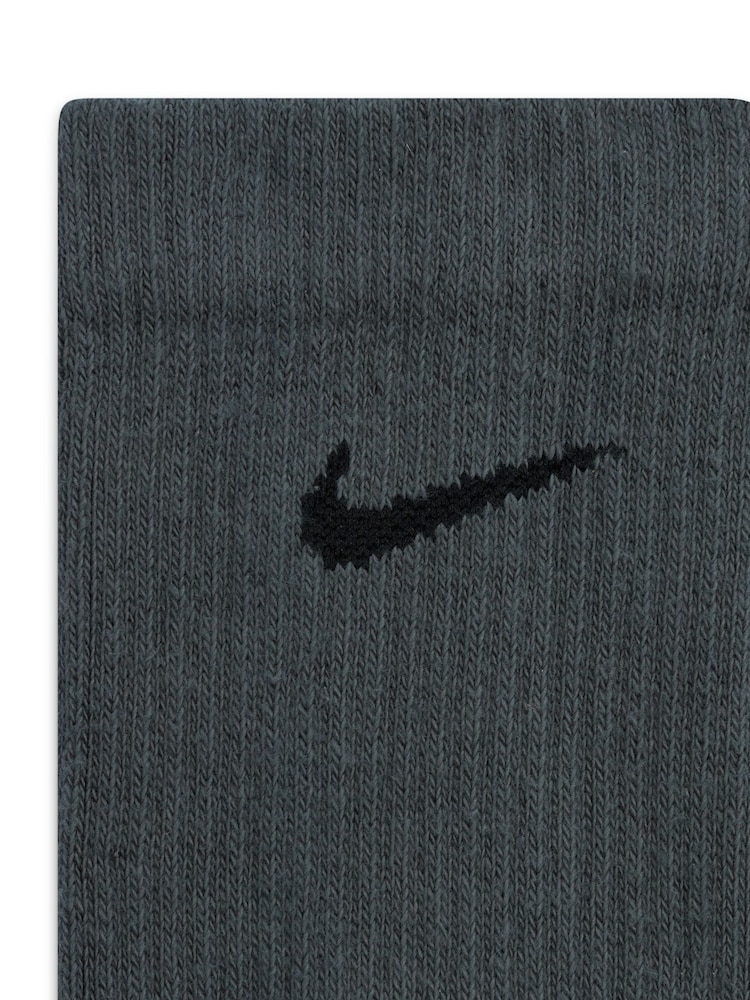 Серый - Спортивный Носки 6 набор с мягкой подошвой Nike Everyday Plus - Image 4 of 4 Серый - Спортивный Носки 6 набор с мягкой подошвой Nike Everyday Plus - Image 4 of 4