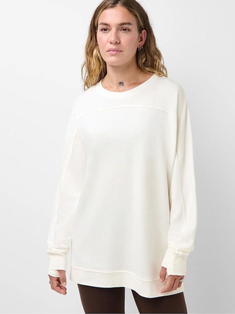 Sweaty Betty White After Class Yoke Longline Sweatshirt - Image 2 of 5 Sweaty Betty White After Class Yoke Longline Sweatshirt - Image 2 of 5