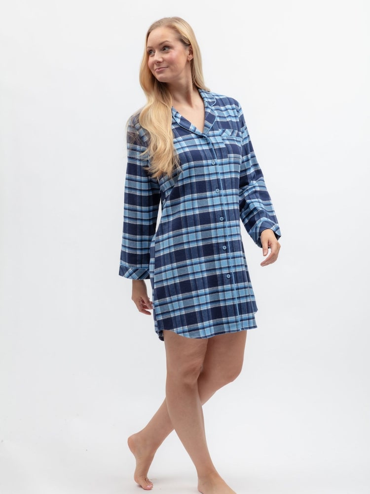 כחול - Cyberjammies כותונת לילה בדוגמת משבצות מסיב סרוק קלות - תמונה 2 מתוך 4 כחול - Cyberjammies כותונת לילה בדוגמת משבצות מסיב סרוק קלות - תמונה 2 מתוך 4