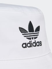 adidas Originals White Trefoil 100% Cotton Bucket Hat - Image 3 of 6
