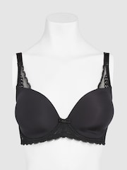 Triumph® Amourette Spotlight Bra - Image 3 of 3