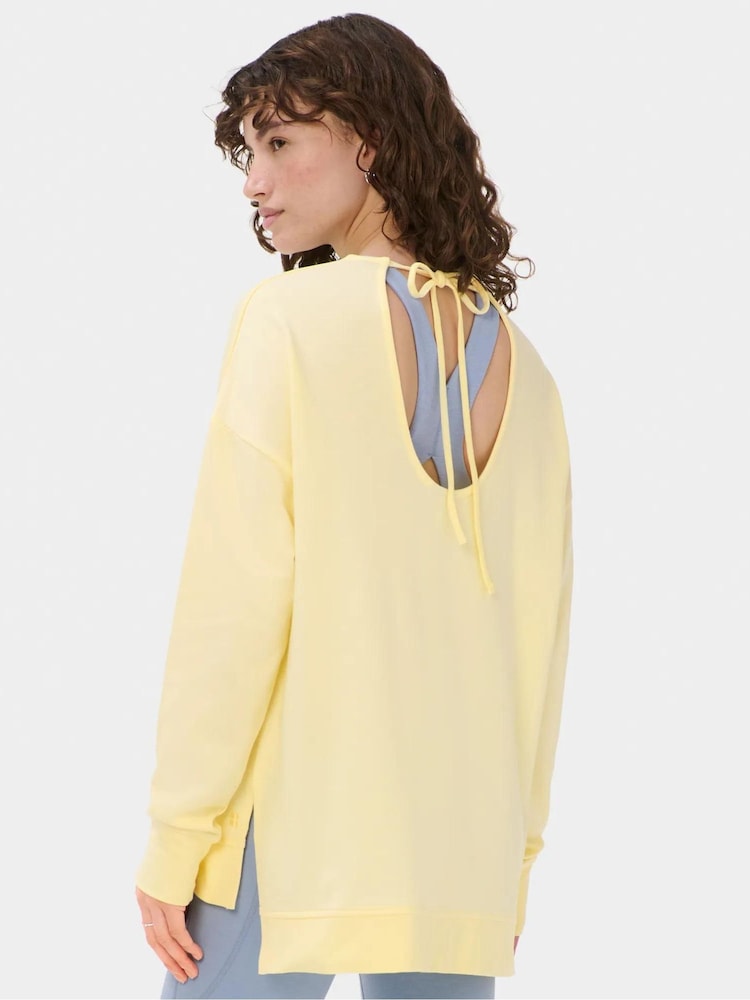 سويت شيرت After Class بظهر مفتوح برباط من Sweaty Betty - صورة 2 من 6 سويت شيرت After Class بظهر مفتوح برباط من Sweaty Betty - صورة 2 من 6
