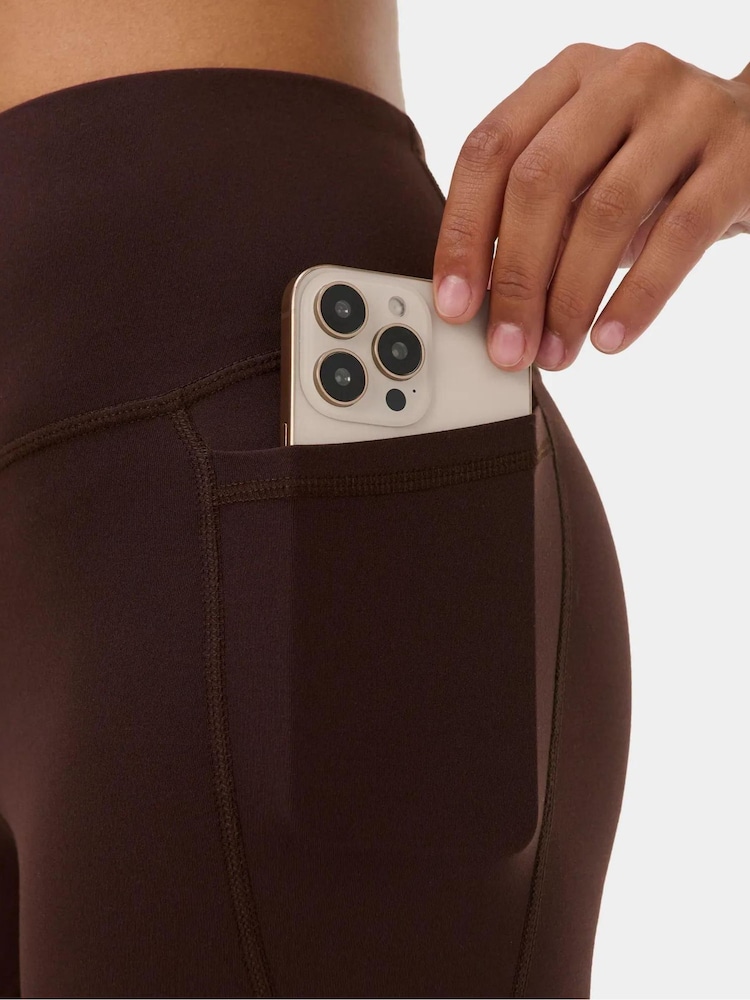 Sweaty Betty Espresso Brown 7/8 Length Ultimate Studio Leggings - Image 5 of 5 Sweaty Betty Espresso Brown 7/8 Length Ultimate Studio Leggings - Image 5 of 5