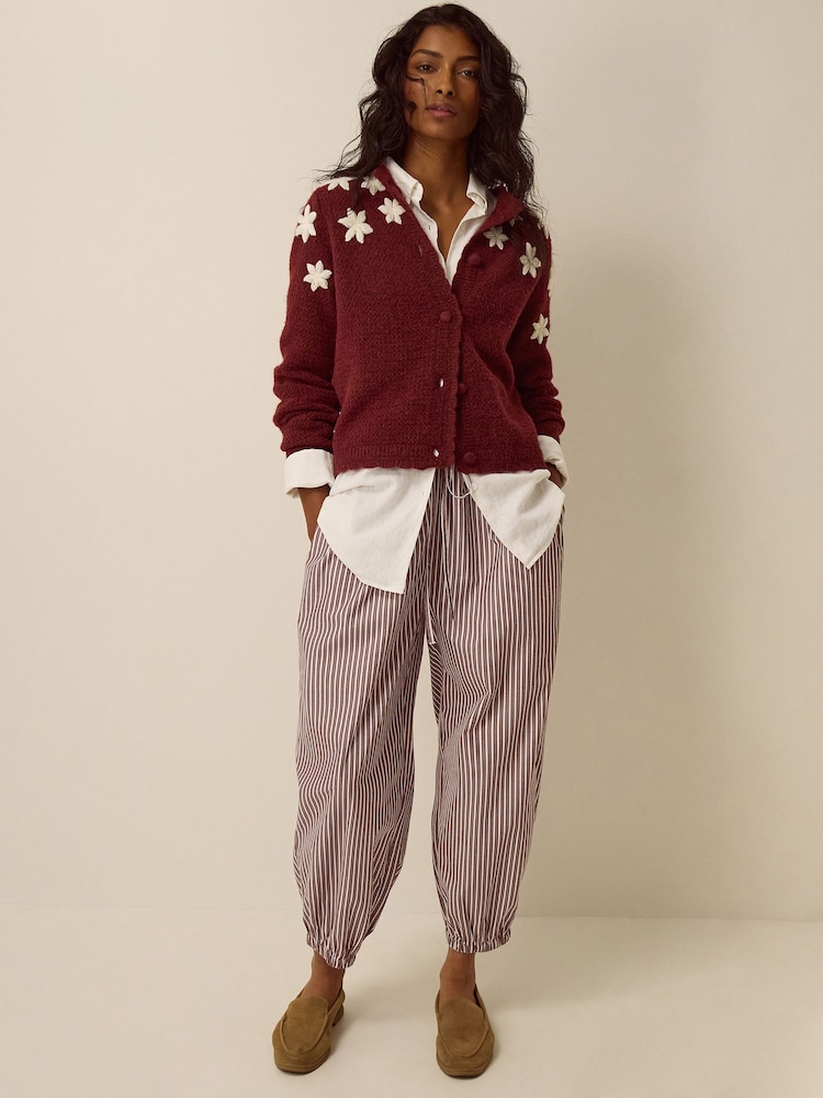 Monsoon Erin Floral Embroidered Cardigan - Image 4 de 4 Monsoon Erin Floral Embroidered Cardigan - Image 4 de 4