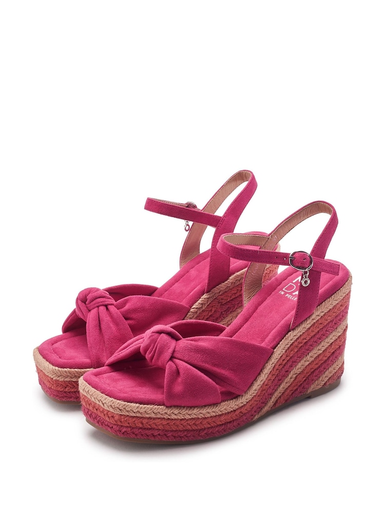 Moda in Pelle Pink Margaritaa Knot Detail Wedge - Image 2 of 4 Moda in Pelle Pink Margaritaa Knot Detail Wedge - Image 2 of 4