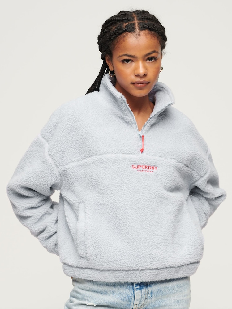 Lila - Superdry Teddyfell-Sweatshirt mit Stickerei und kurzem Reissverschluss - Bild 1 von 6