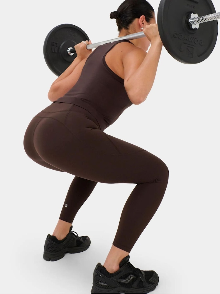 Marrón espresso - Leggings para entrenamiento intenso de Sweaty Betty - Imagen 2 de 6 Marrón espresso - Leggings para entrenamiento intenso de Sweaty Betty - Imagen 2 de 6