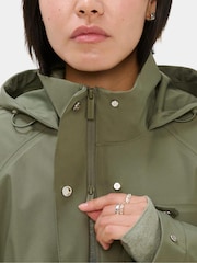 Sweaty Betty Green Motion Waterproof Mid Parka - Image 3 of 7
