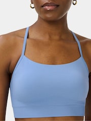 בצבע כחול דהוי - Sweaty Betty חזיית יוגה, דגם Spirit Restored - תמונה 4 מתוך 6