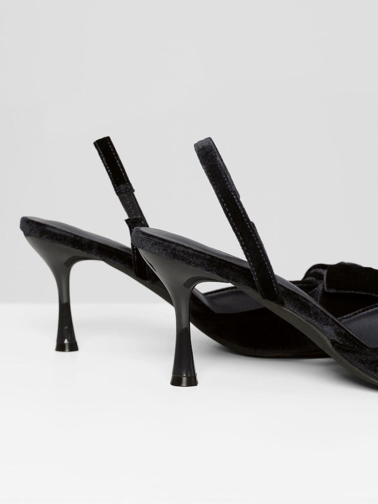 Threadbare Black Velvet Bow Kitten Heels - Image 6 of 6 Threadbare Black Velvet Bow Kitten Heels - Image 6 of 6