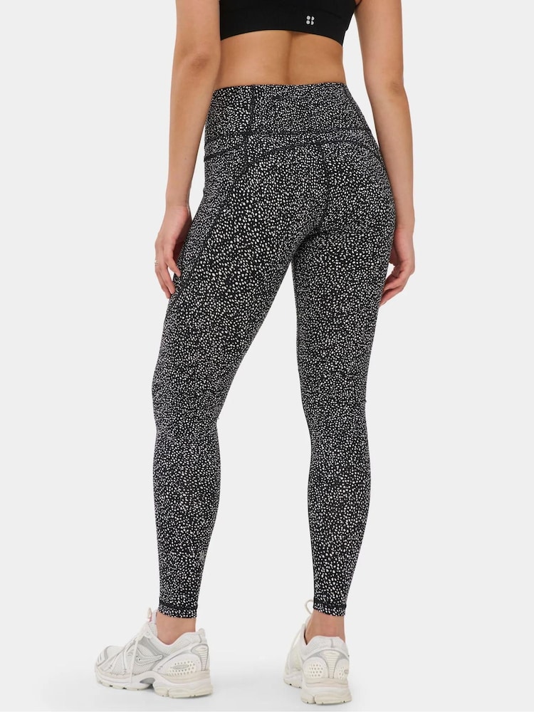 Black Micro Dot - Leggings para entrenamiento intenso de Sweaty Betty - Imagen 2 de 3 Black Micro Dot - Leggings para entrenamiento intenso de Sweaty Betty - Imagen 2 de 3